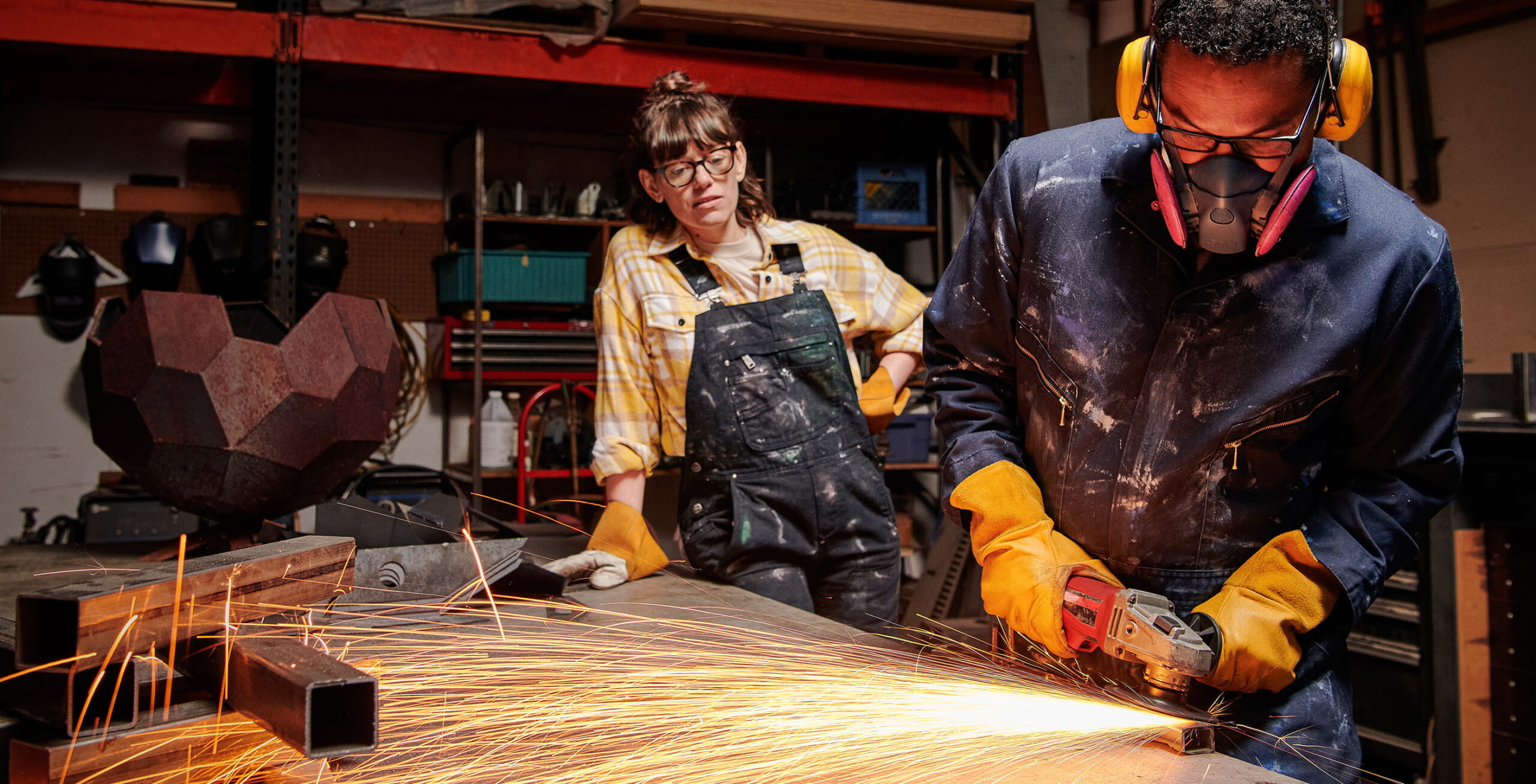 Image of https://cmdagencydev.wpengine.com/wp-content/uploads/2022/10/cmd-banner-bank-work-hero-date-night-work-detail-tile-2800-min-scaled.jpg